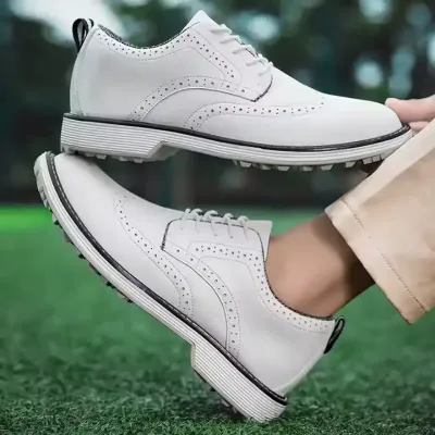  ANTI-SLIP GOLF SHOES FOR MEN 